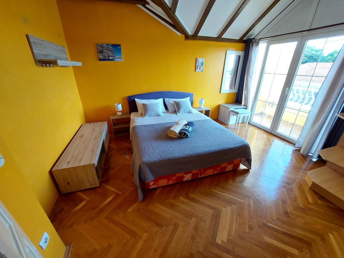 Holiday Home Sunce Dalmacije Mratovo Екстер'єр фото